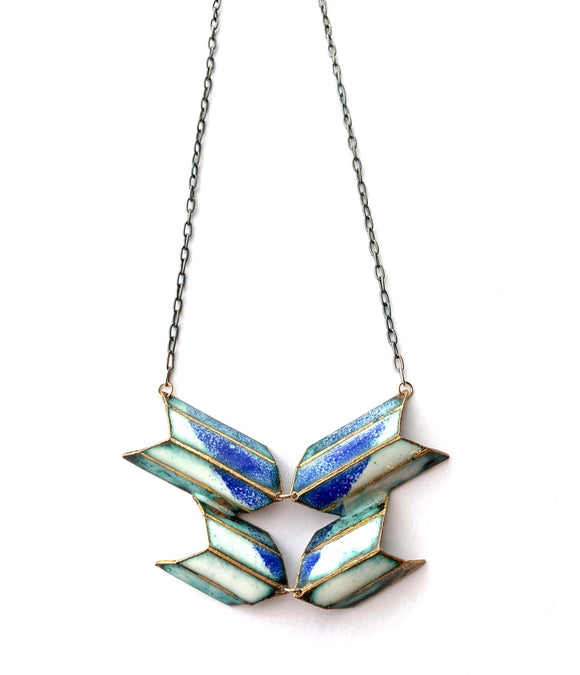 Reveal 2.0: Double Shields Swallow Necklace