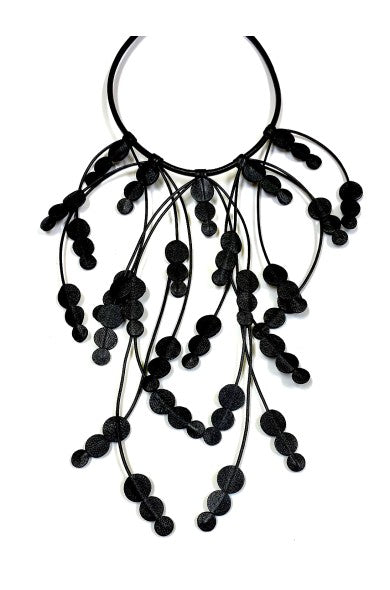 Black leather circles necklace