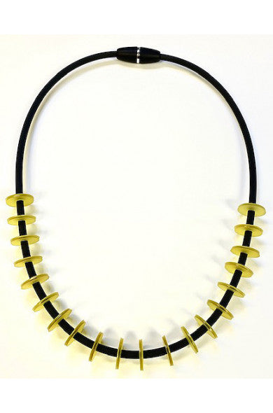 Lydia Bremer yellow necklace